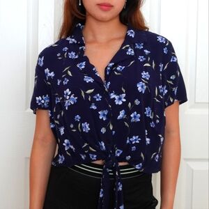 Navy floral top